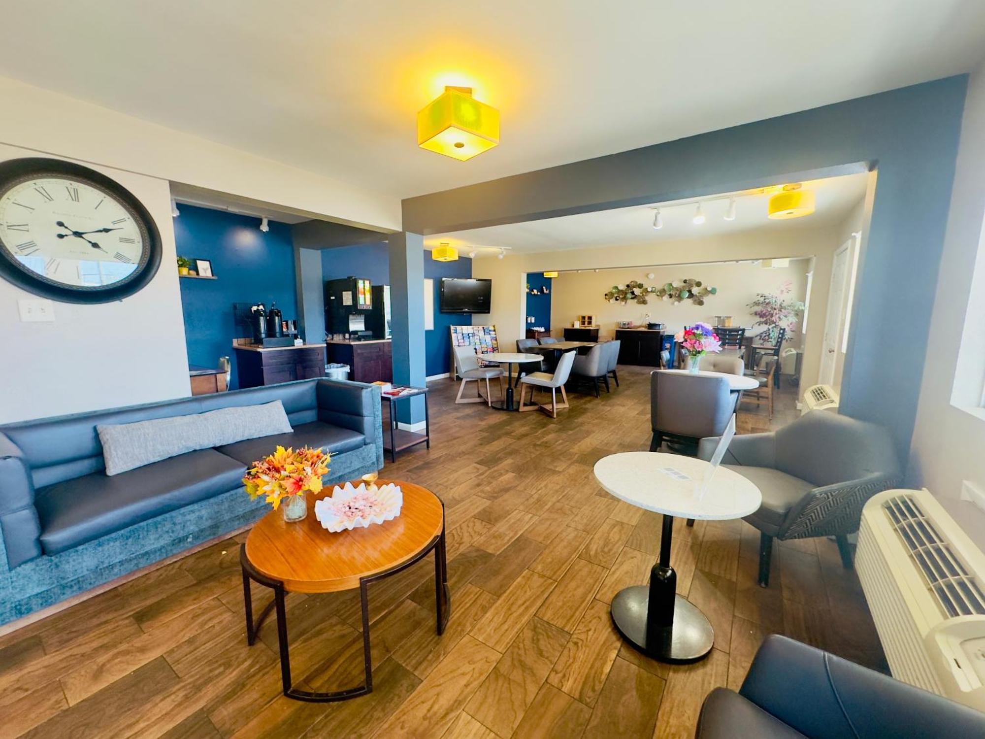 Deluxe Inn & Suites Junction City Esterno foto